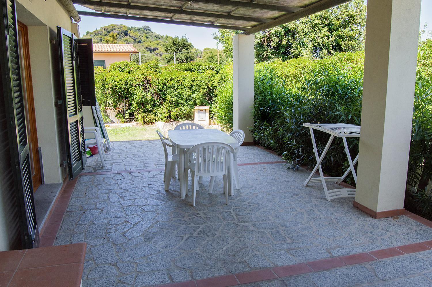 Pozzo Al Moro Village Marina di Campo Exterior photo